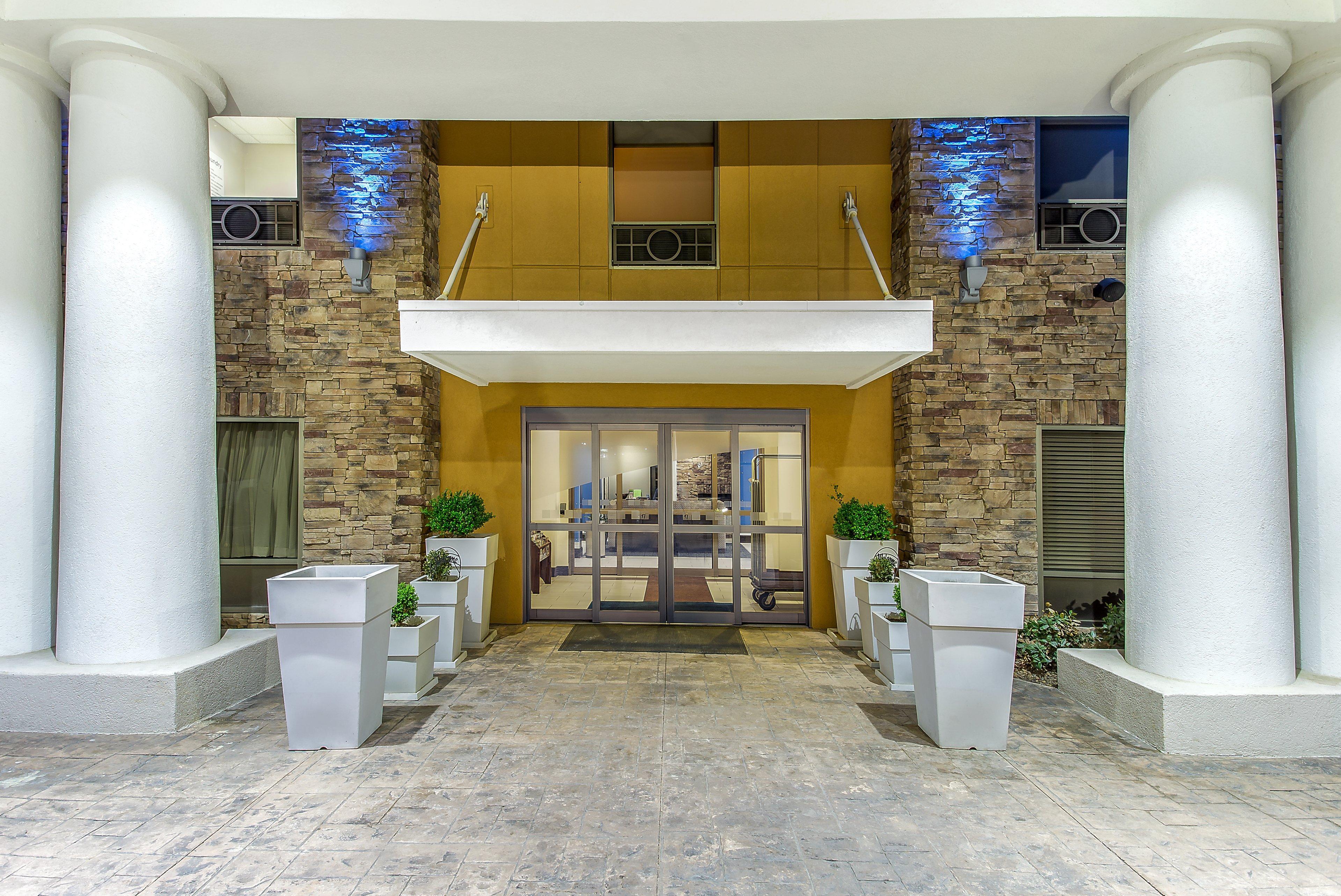 Holiday Inn Express & Suites Morristown, An Ihg Hotel Exteriör bild